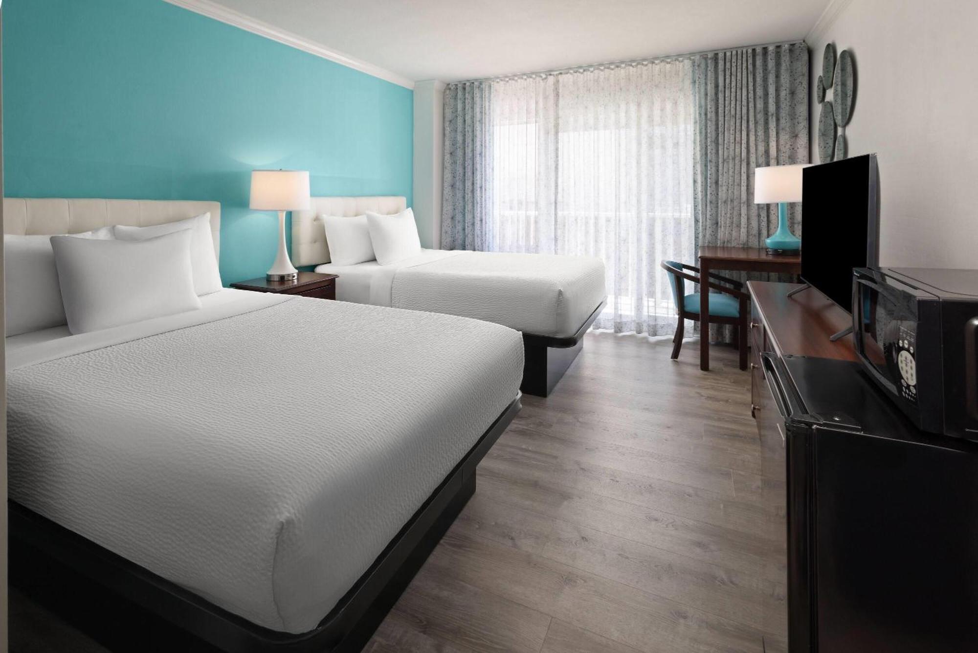 Howard Johnson Plaza By Wyndham Ocean City Oceanfront Exterior foto